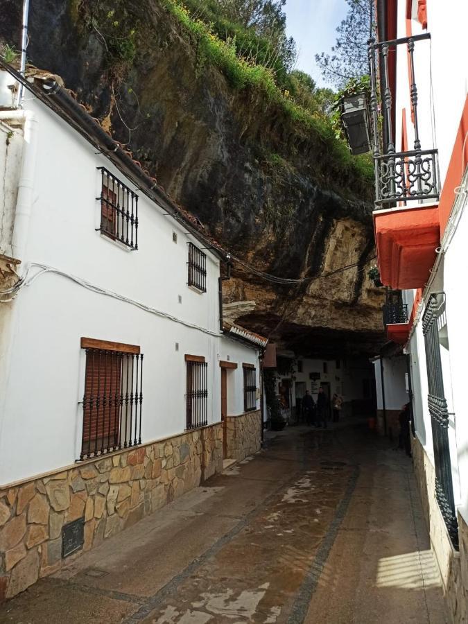 Casa Enrocada Villa Setenil De Las Bodegas Exterior photo